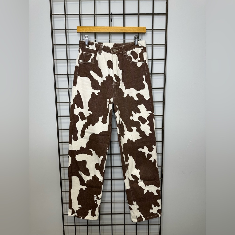 shein/ xs/ cow print jeans